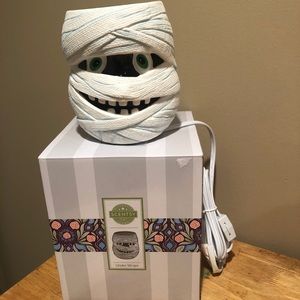 Scentsy “Under wraps warmer”
